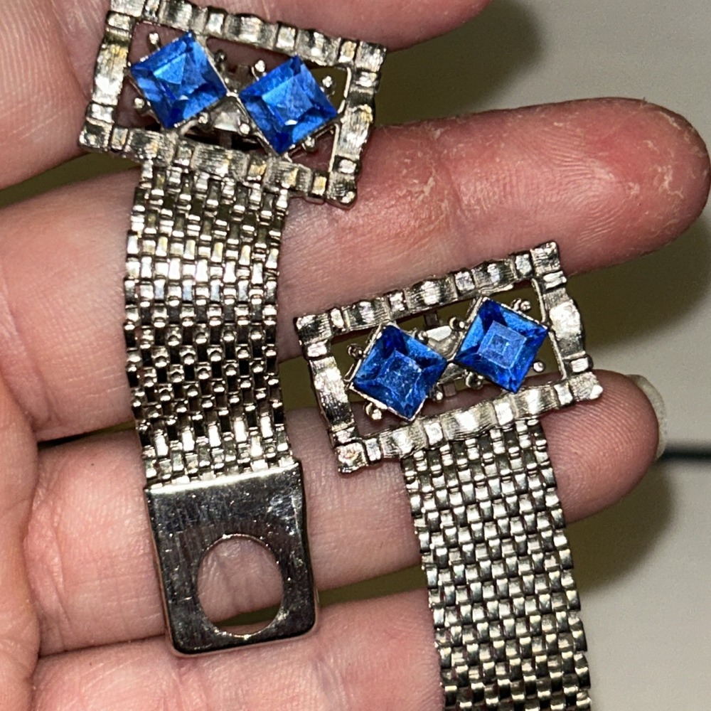Vintage Silver Tone Men's Sapphire Blue Cufflink & Tie Tack Set - Unsigned
